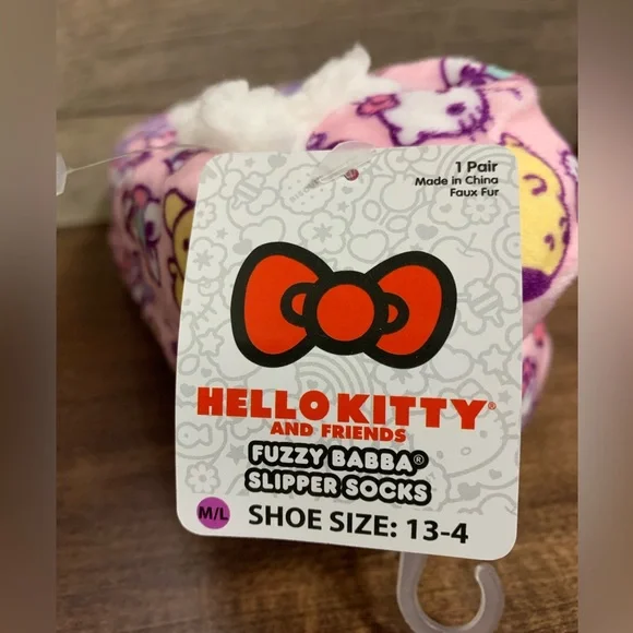 Hello Kitty & Friends Fuzzy - NEW - Picture 2 of 5